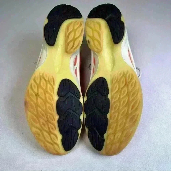 Women's Biom Fjuel Racer Sneaker In Coral Blush/Coral/Popcorn Sz 8/8.5 like new - Picture 14 of 15